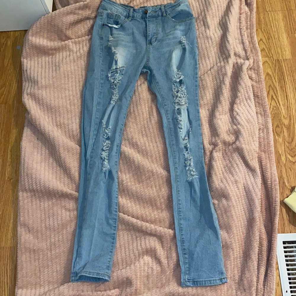 Ripped jeans